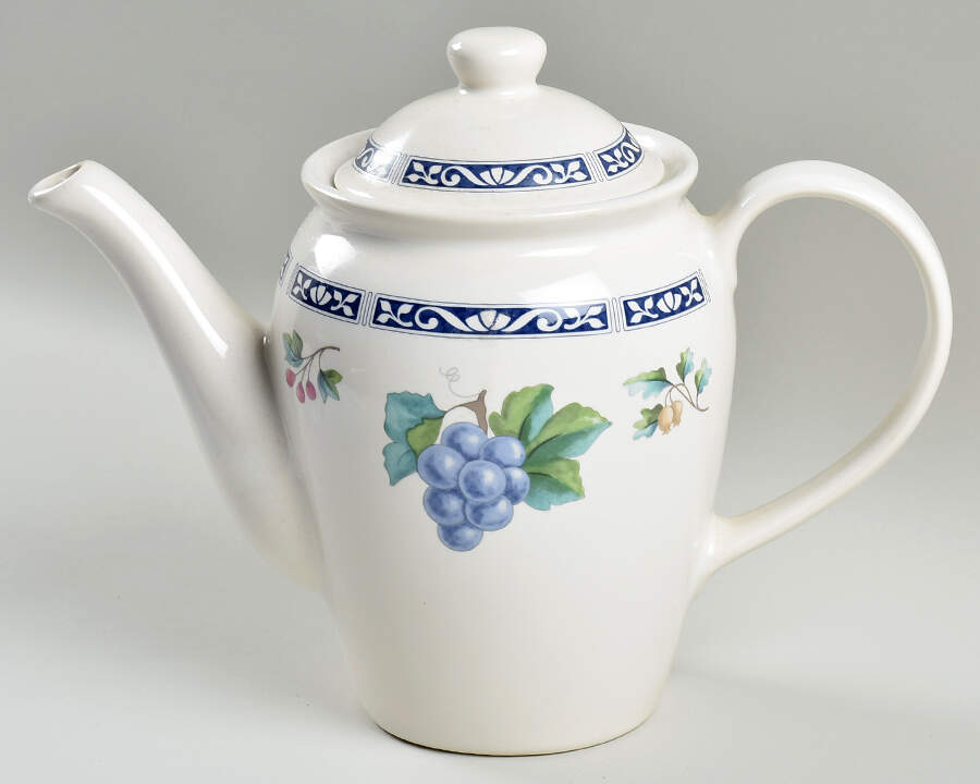 Sunbury Grove Coffee Pot & Lid by Pfaltzgraff-1