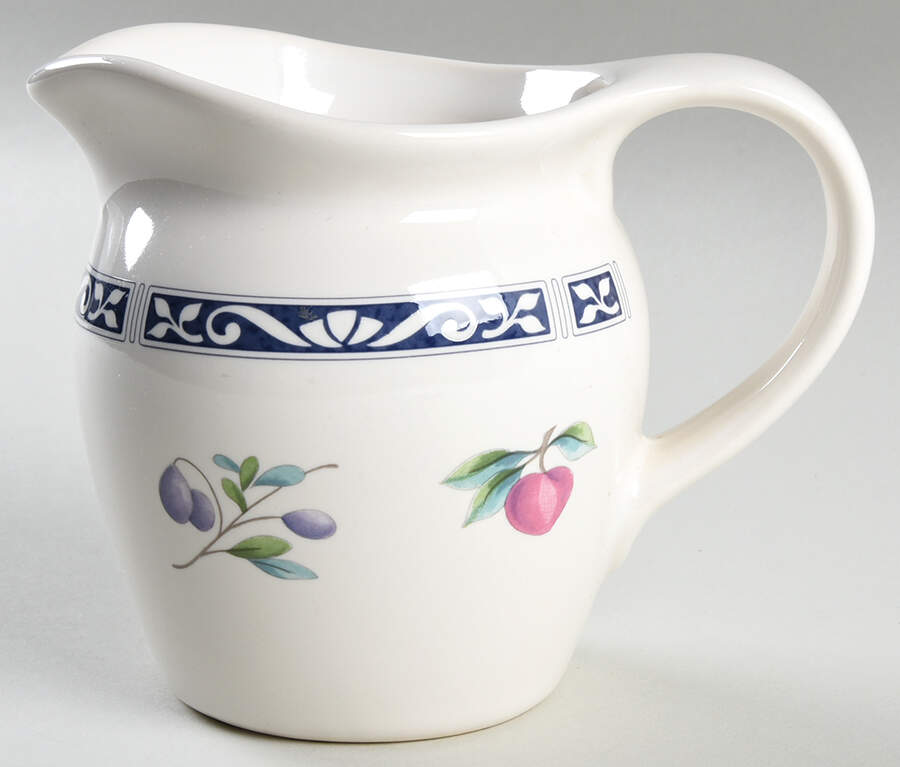 Sunbury Grove Creamer by Pfaltzgraff-1