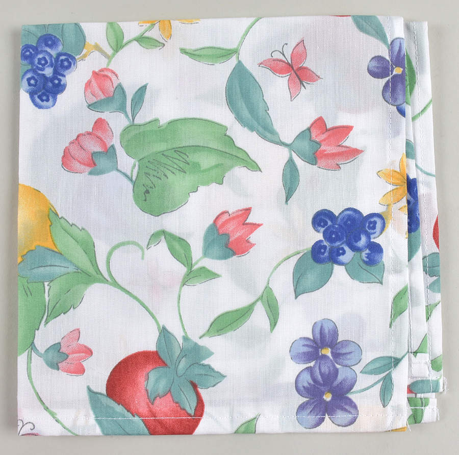 Summer Garden Cloth Napkin by Pfaltzgraff-1