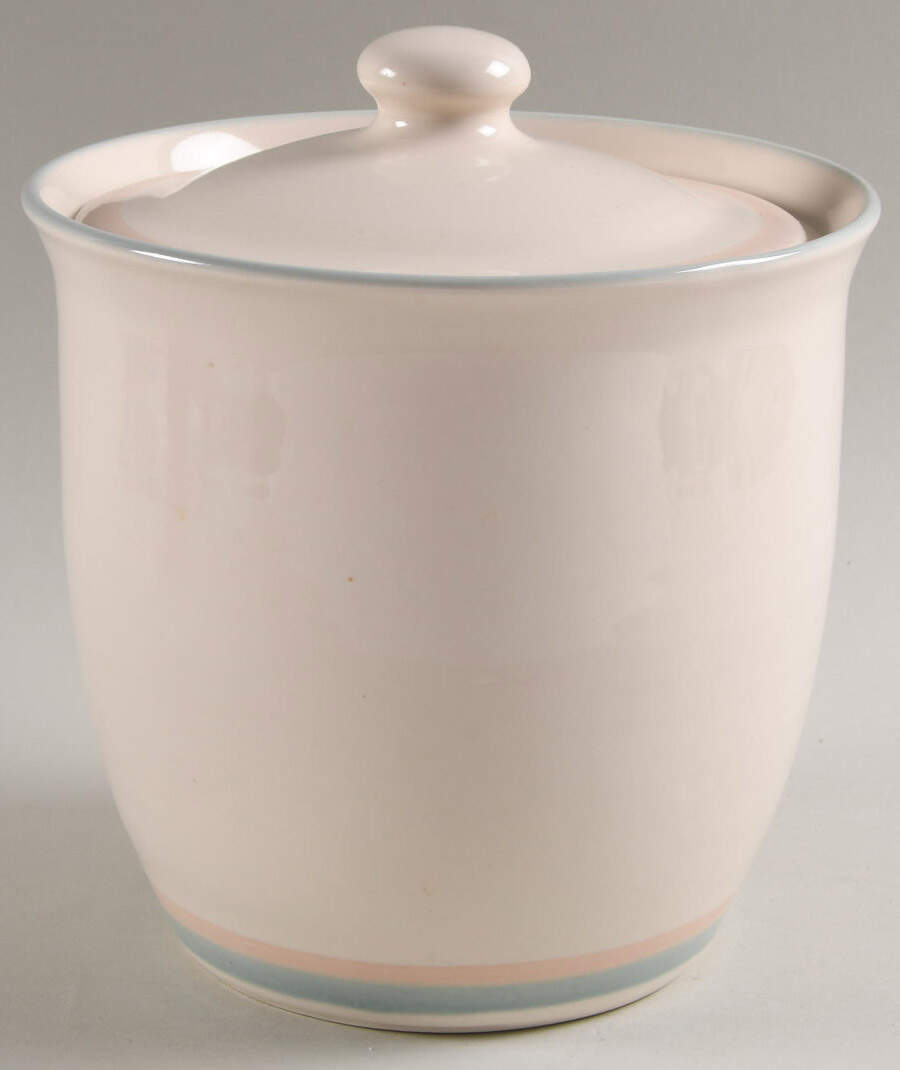 Sunrise Medium Canister & Lid by Pfaltzgraff-1
