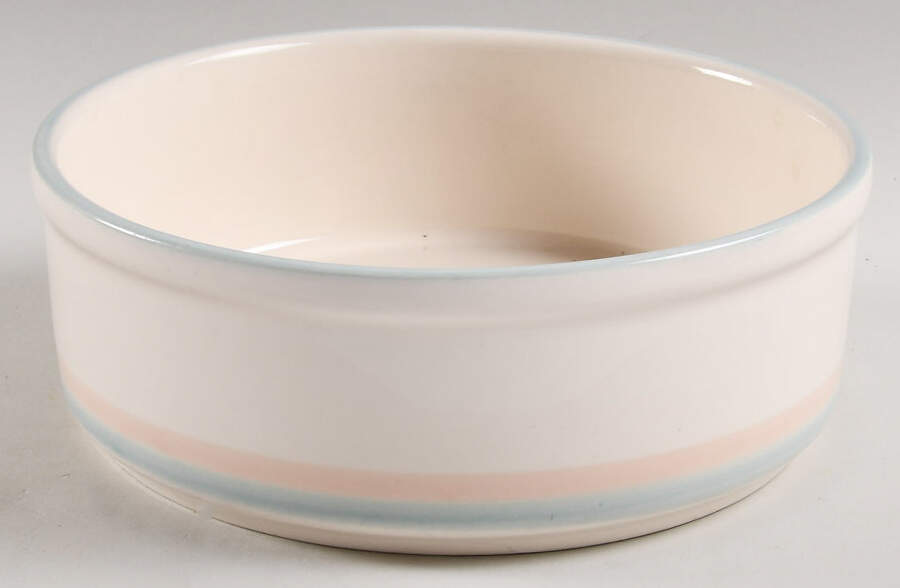 Sunrise Dog Bowl by Pfaltzgraff-1
