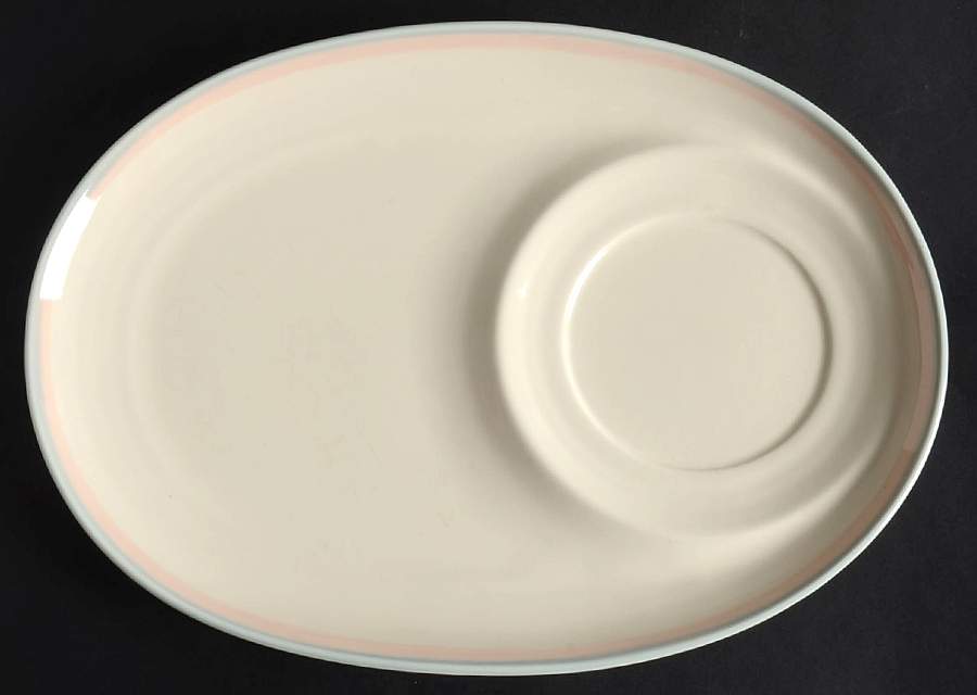 Sunrise Oval Snack Tray by Pfaltzgraff-1