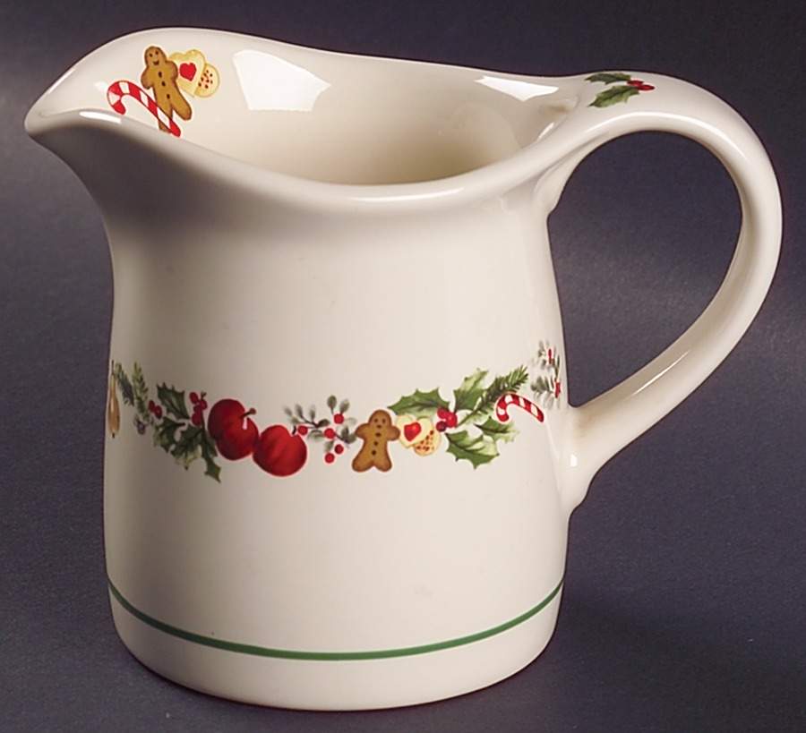 Sugar Plum Creamer by Pfaltzgraff-1