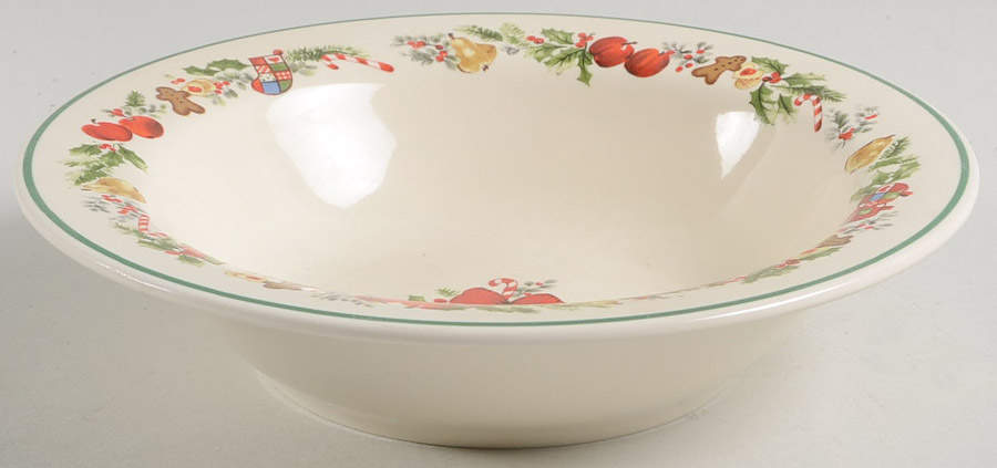 Sugar Plum Soup/Cereal Bowl by Pfaltzgraff-1
