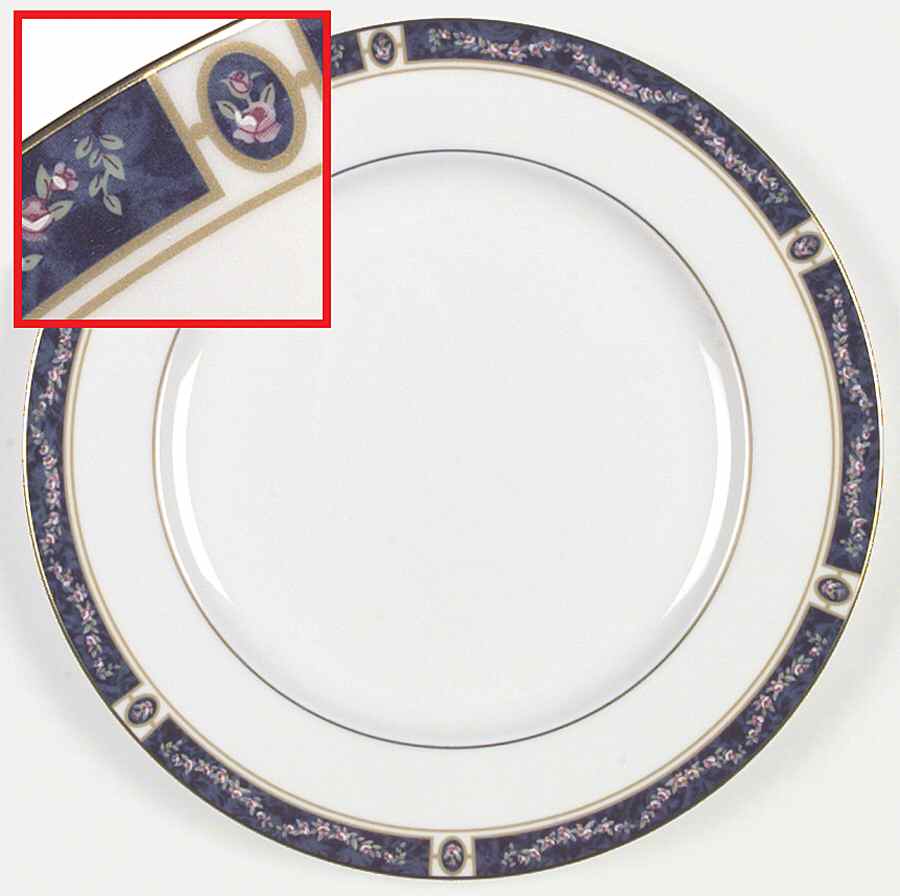 Teal Garland Dinner Plate by Pfaltzgraff-1