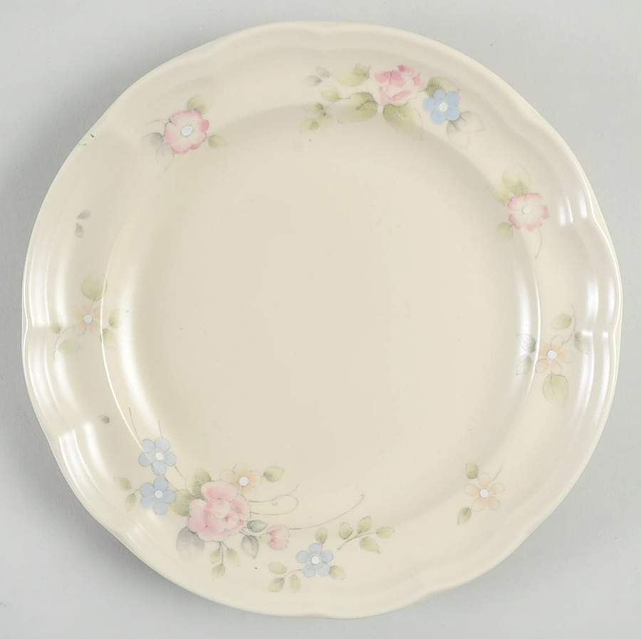 Tea Rose Luncheon Plate by Pfaltzgraff-1