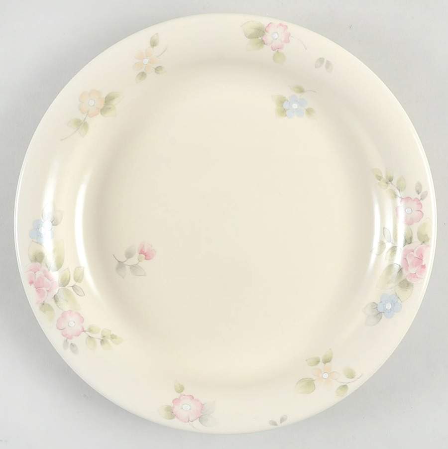 Tea Rose Breakfast Plate by Pfaltzgraff-1