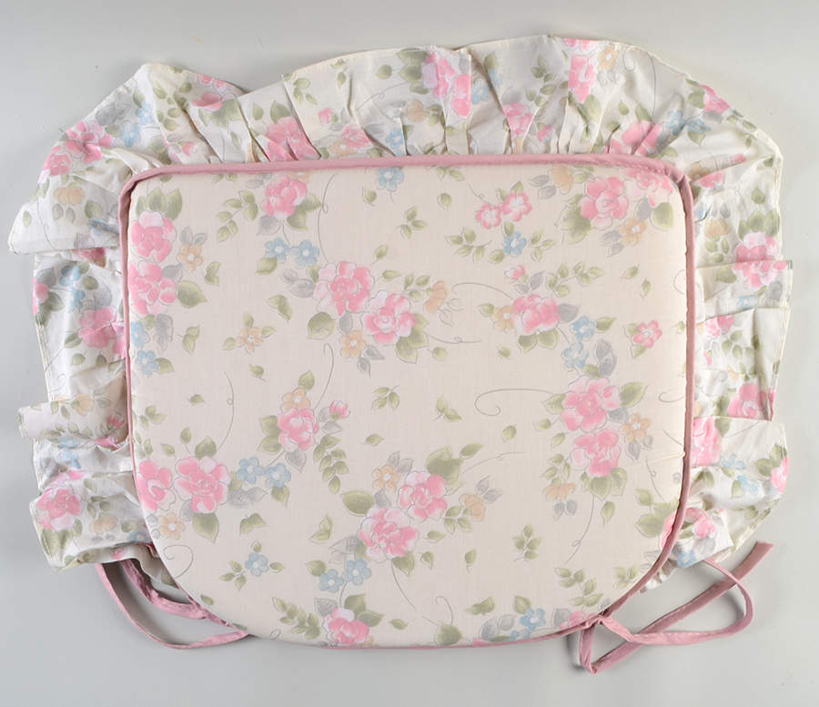 Tea Rose Chair Pad/Cushion by Pfaltzgraff-1