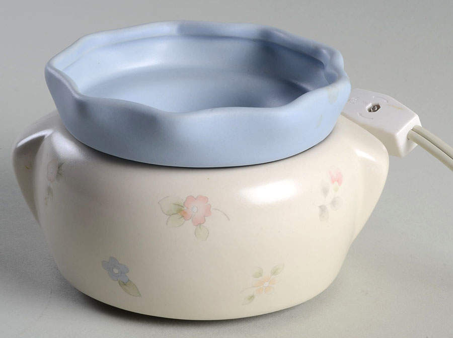 Tea Rose 2 Pc Wax Tart Burner/Warmer (Bowl & Candle Base) by Pfaltzgraff-1