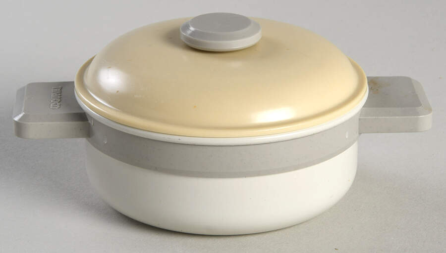 Tea Rose Child's Metal Stockpot by Pfaltzgraff-1