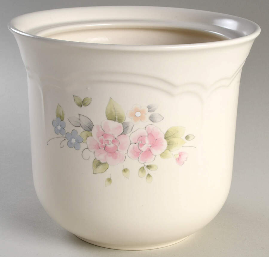 Tea Rose Large Canister No Lid by Pfaltzgraff-1