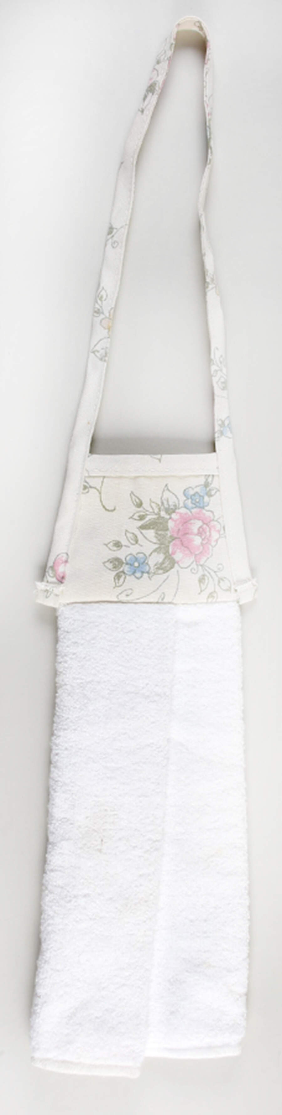 Tea Rose Cloth Tie Towel by Pfaltzgraff-1