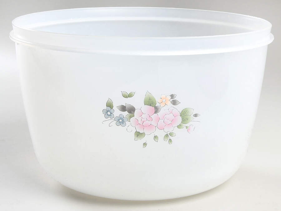 Tea Rose 9" Plastic Nested Storage Bowl No Lid by Pfaltzgraff-1