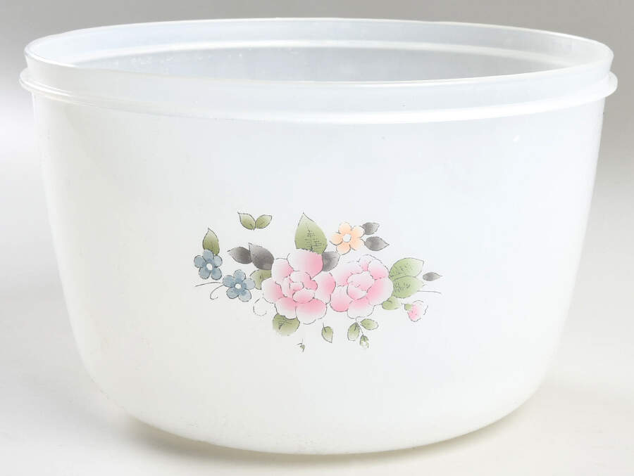Tea Rose 8" Plastic Nested Storage Bowl No Lid by Pfaltzgraff-1