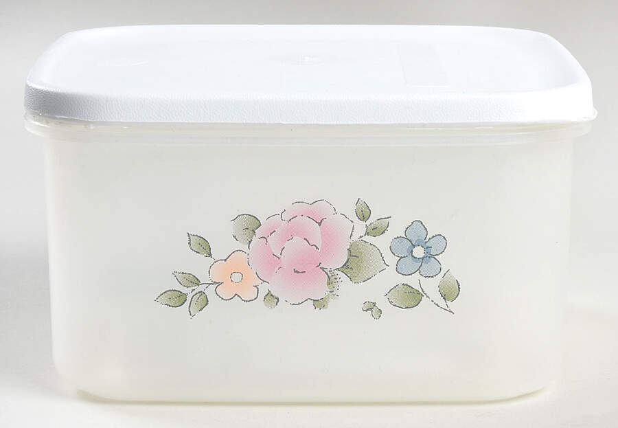 Tea Rose 5" Plastic Container with Lid by Pfaltzgraff-1