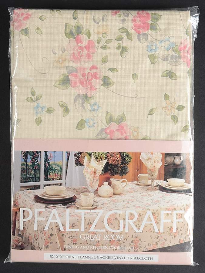 Tea Rose 52" x 70" Oblong Vinyl Tablecloth by Pfaltzgraff-1