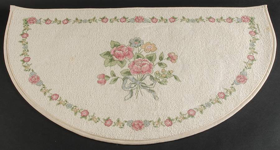 Tea Rose Berber Slice Rug by Pfaltzgraff-1