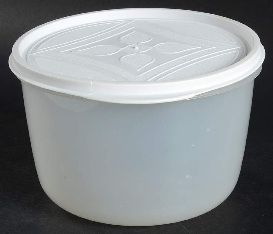 Tea Rose 5" Plastic Nested Storage Bowl & Lid by Pfaltzgraff-1