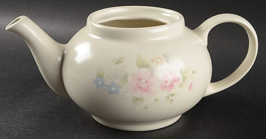 Tea Rose Teapot No Lid by Pfaltzgraff-1