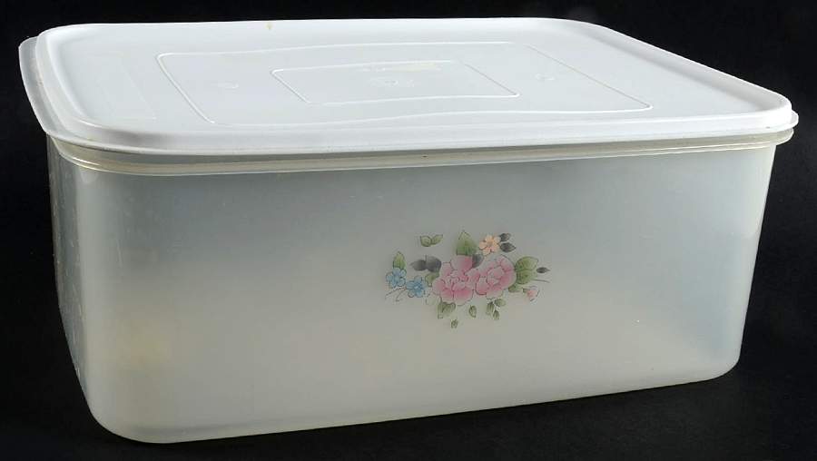 Tea Rose 14" Plastic Rectangular Storage Box by Pfaltzgraff-1