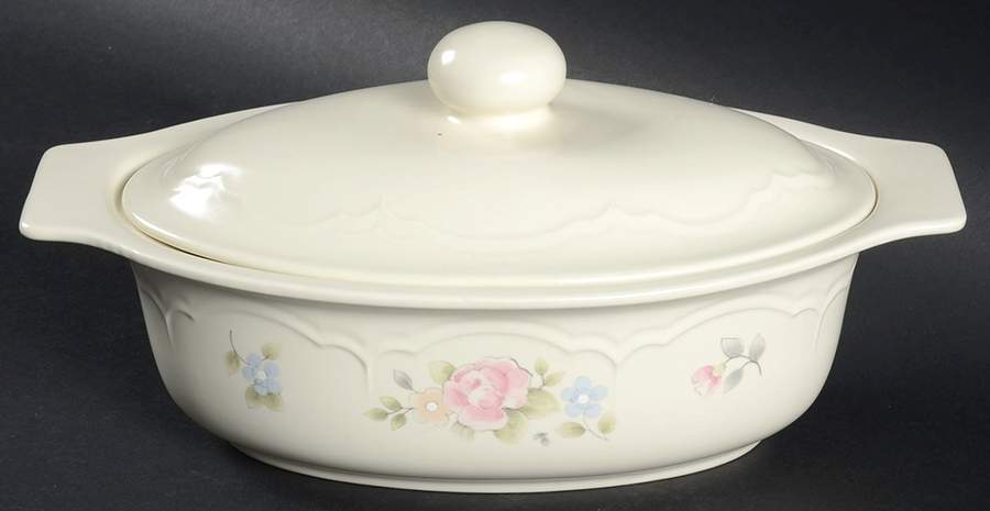 Tea Rose 1.5 Quart Oval Covered Casserole by Pfaltzgraff-1