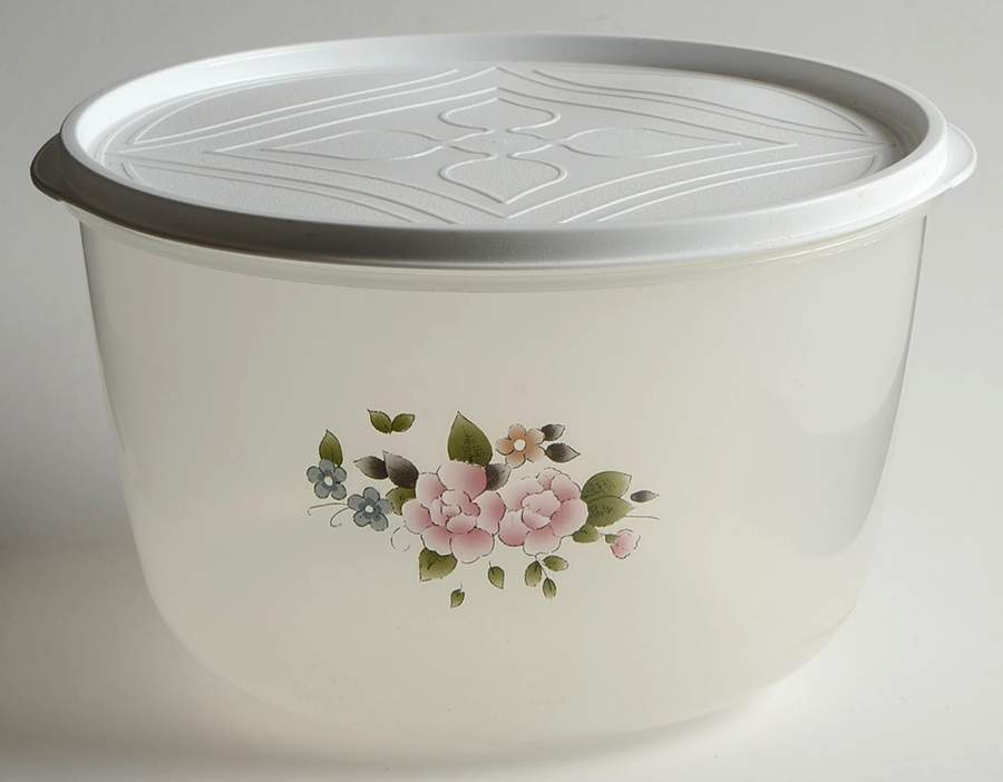 Tea Rose 8" Plastic Nested Storage Bowl & Lid by Pfaltzgraff-1