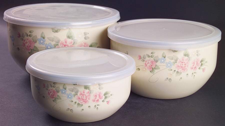 Tea Rose (3 Pc) Metal Bowl Set & Lid (5 3/4",7",7 3/4") by Pfaltzgraff-1