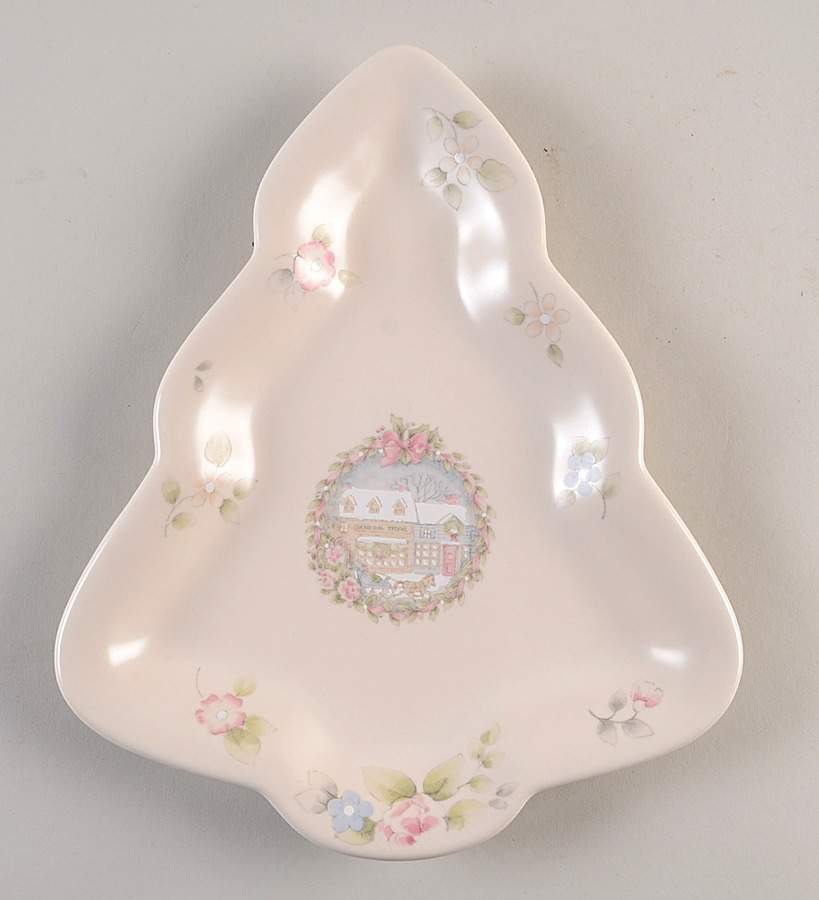 Tea Rose Large Tree Shaped Dish by Pfaltzgraff-1