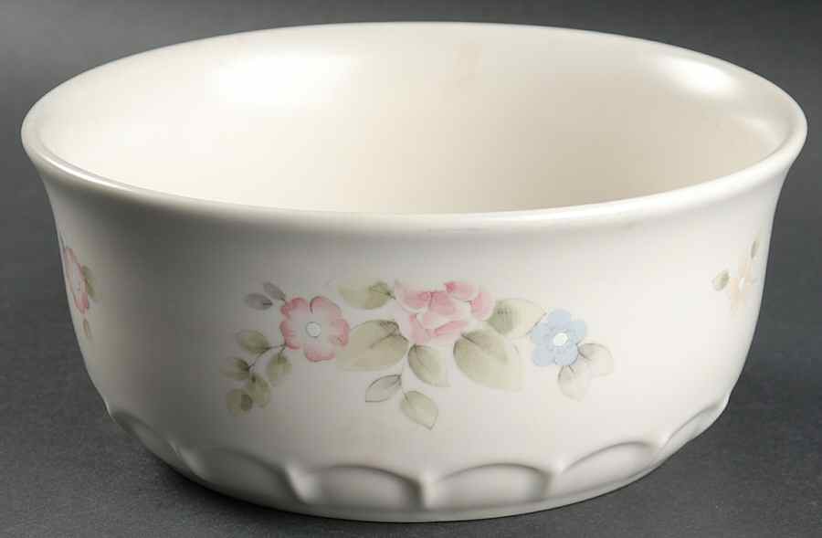 Tea Rose 7" Round Baker by Pfaltzgraff-1