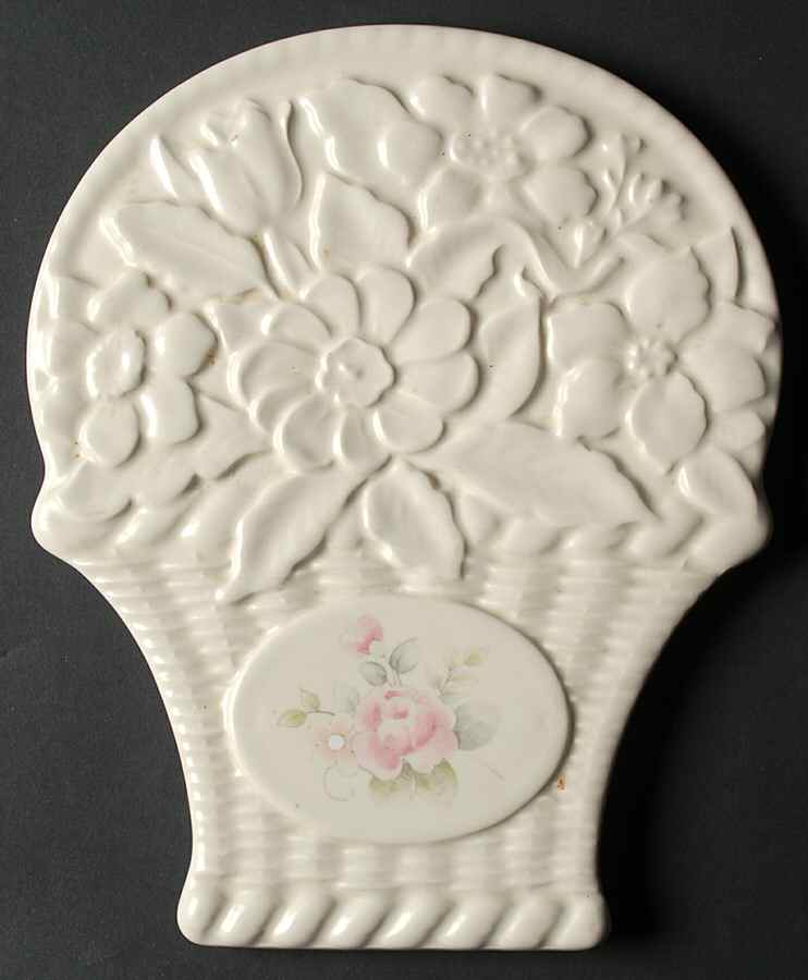 Tea Rose Sculpted Trivet by Pfaltzgraff-1