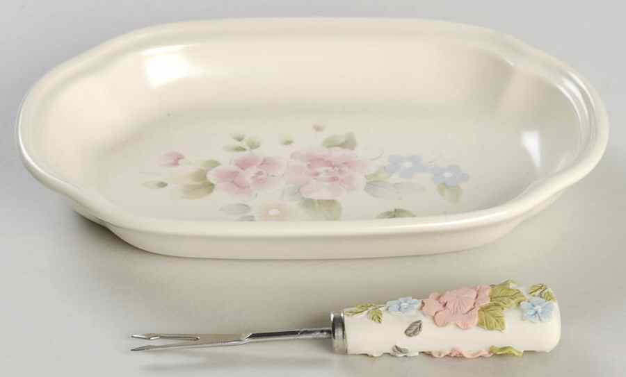 Tea Rose Hors d'Oeuvre Set (Tray and Fork) by Pfaltzgraff-1
