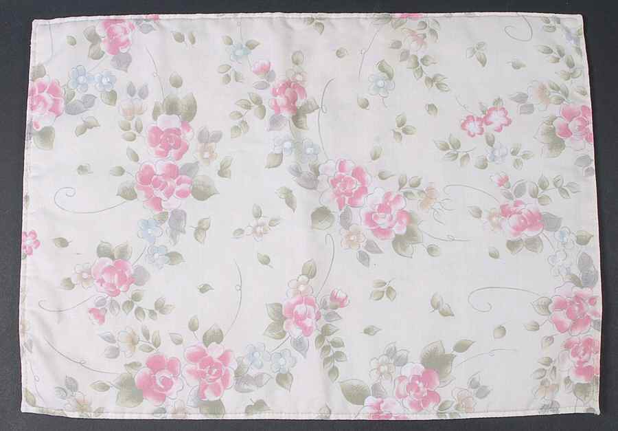 Tea Rose Cloth Placemat by Pfaltzgraff-1
