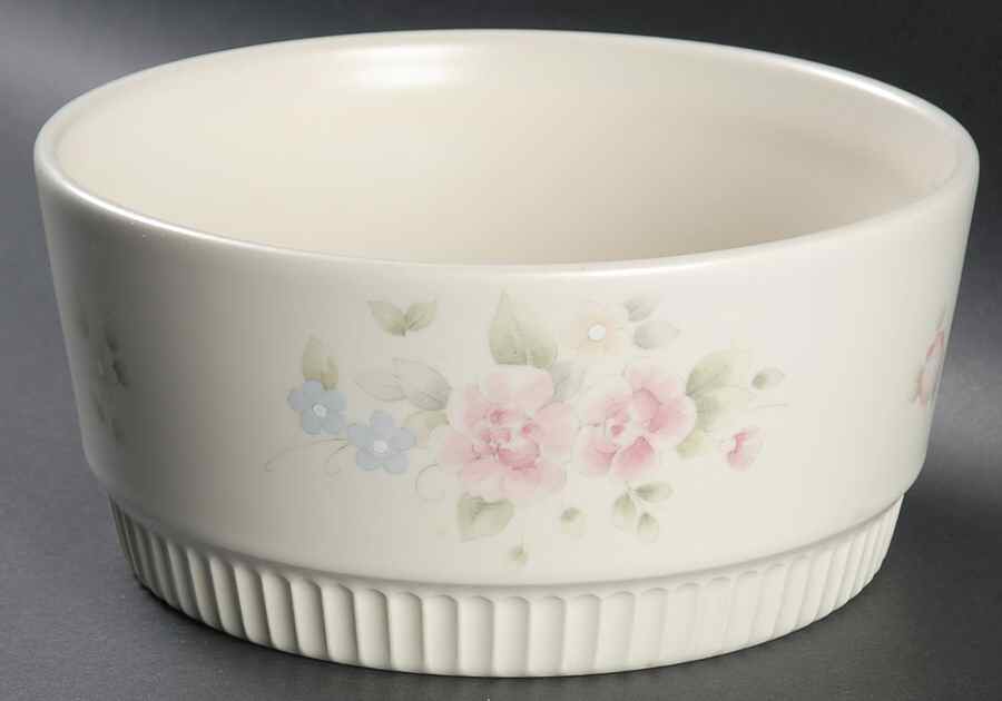 Tea Rose 7" Round Baker by Pfaltzgraff-1