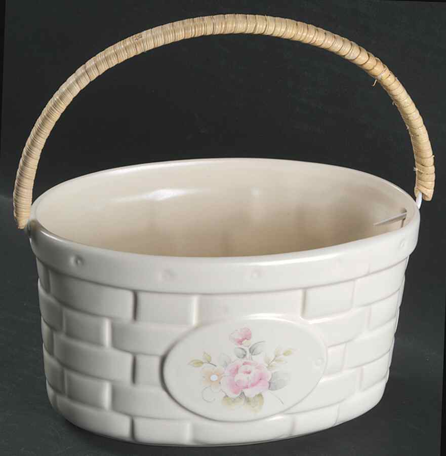 Tea Rose Medium Basket with Handle by Pfaltzgraff-1