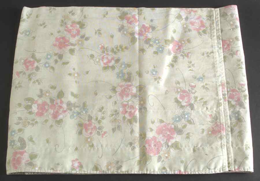 Tea Rose Balloon Curtain Valance 69" Wide X 14" Long by Pfaltzgraff-1