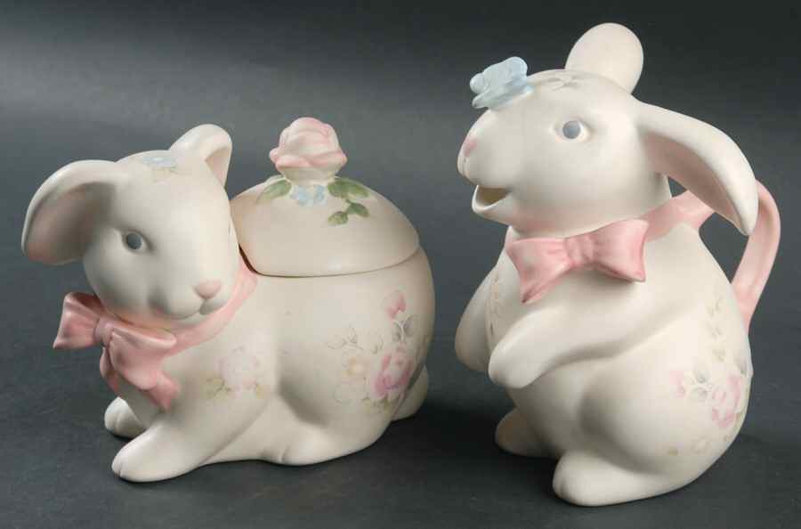 Tea Rose Figural Creamer & Sugar Set by Pfaltzgraff-1