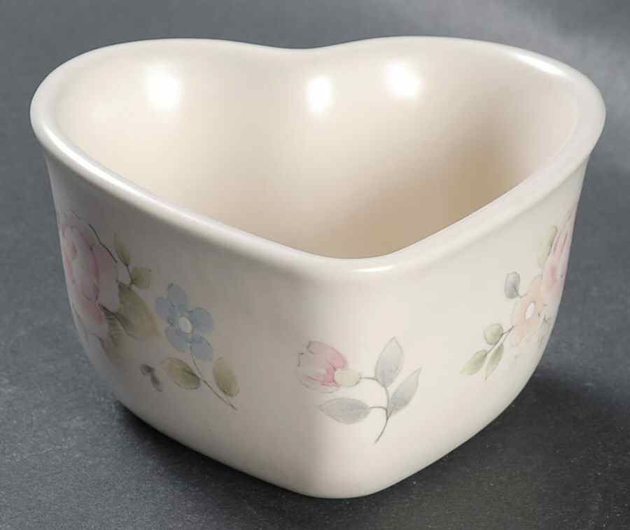 Tea Rose Heart Shaped Custard Cup by Pfaltzgraff-1