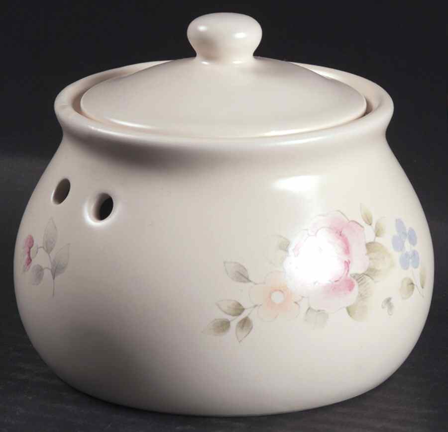 Tea Rose Garlic Keeper & Lid by Pfaltzgraff-1