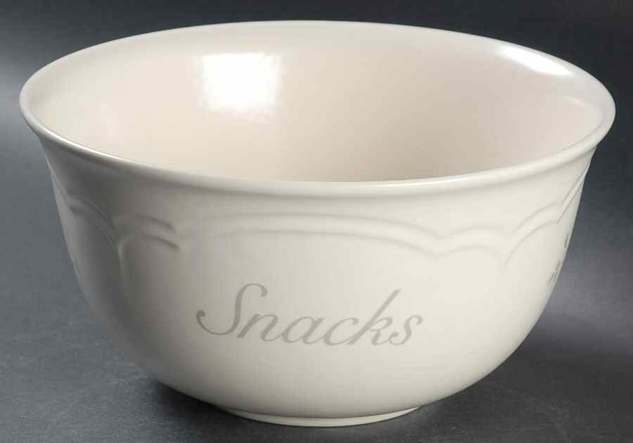 Tea Rose Snack Serving Bowl by Pfaltzgraff-1