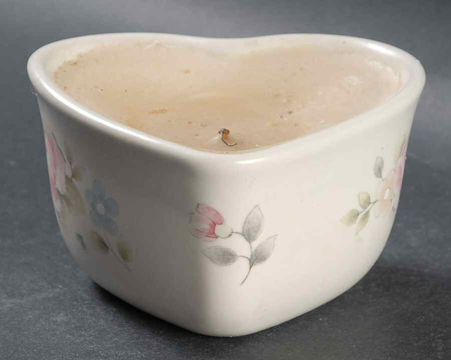 Tea Rose Heart Lite by Pfaltzgraff-1