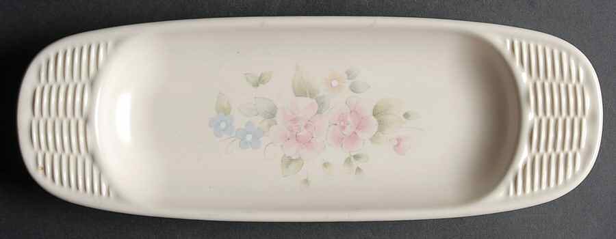 Tea Rose Oblong Basketweave Tray by Pfaltzgraff-1