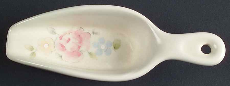 Tea Rose Small Scoop by Pfaltzgraff-1