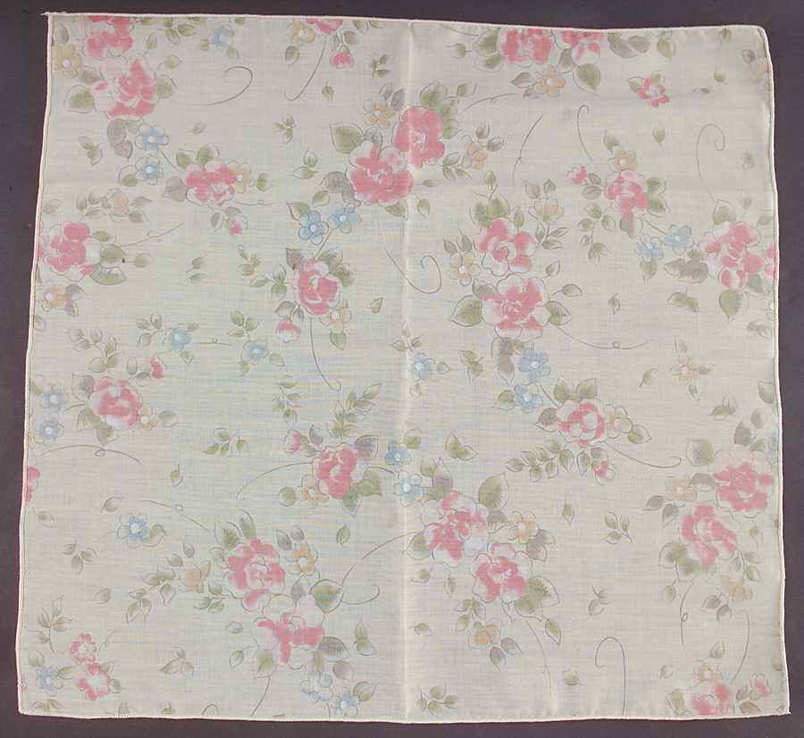 Tea Rose Cloth Napkin by Pfaltzgraff-1