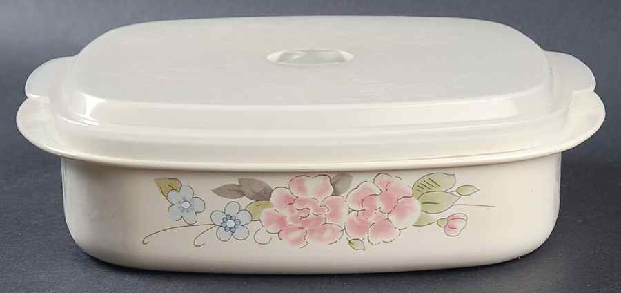 Tea Rose 40 Oz Square Plastic Microwave Bowl w/Vent Lid by Pfaltzgraff-1