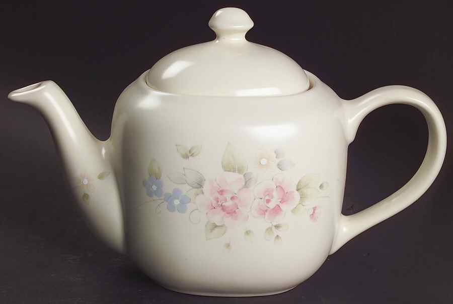 Tea Rose Oval Teapot & Lid by Pfaltzgraff-1