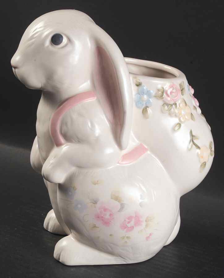 Tea Rose Bunny Vase by Pfaltzgraff-1