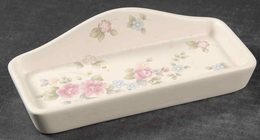 Tea Rose Eyeglass Holder by Pfaltzgraff-1