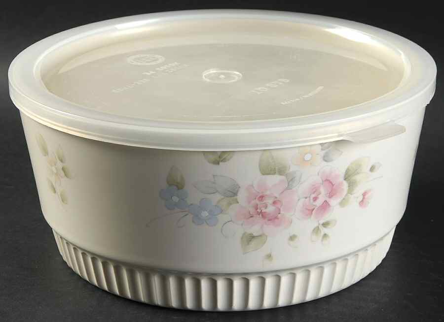 Tea Rose 7" Round Baker & Plastic Lid by Pfaltzgraff-1