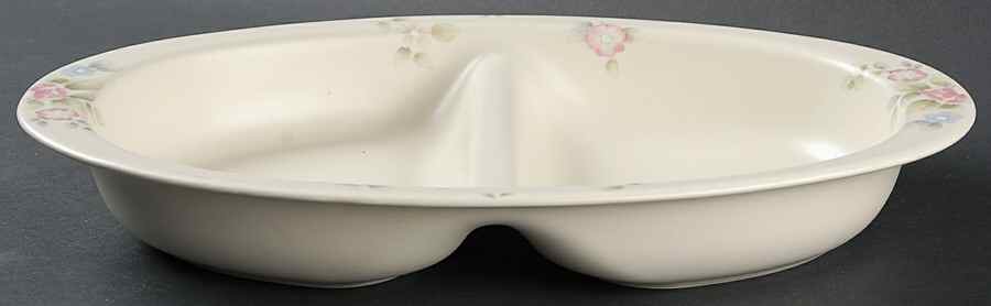 Tea Rose 14" Oval Divided Vegetable Bowl by Pfaltzgraff-1