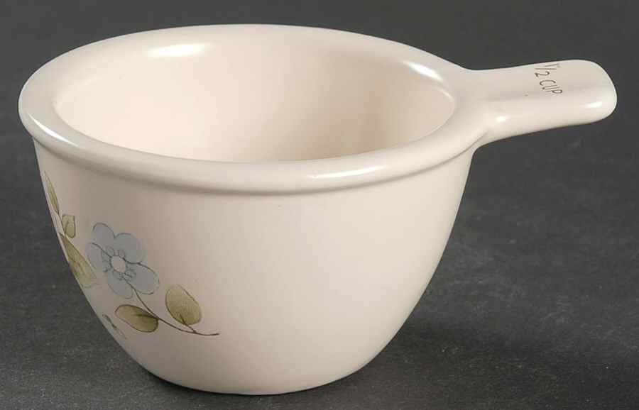 Tea Rose 1/2 Cup Measuring Cup by Pfaltzgraff-1